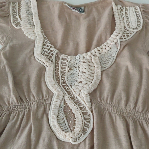 Anthropologie Beige Top - Picture 4 of 5